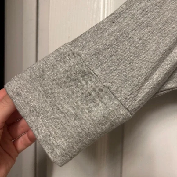 BEYOND YOGA v-neck pullover poncho - Picture 9 of 10